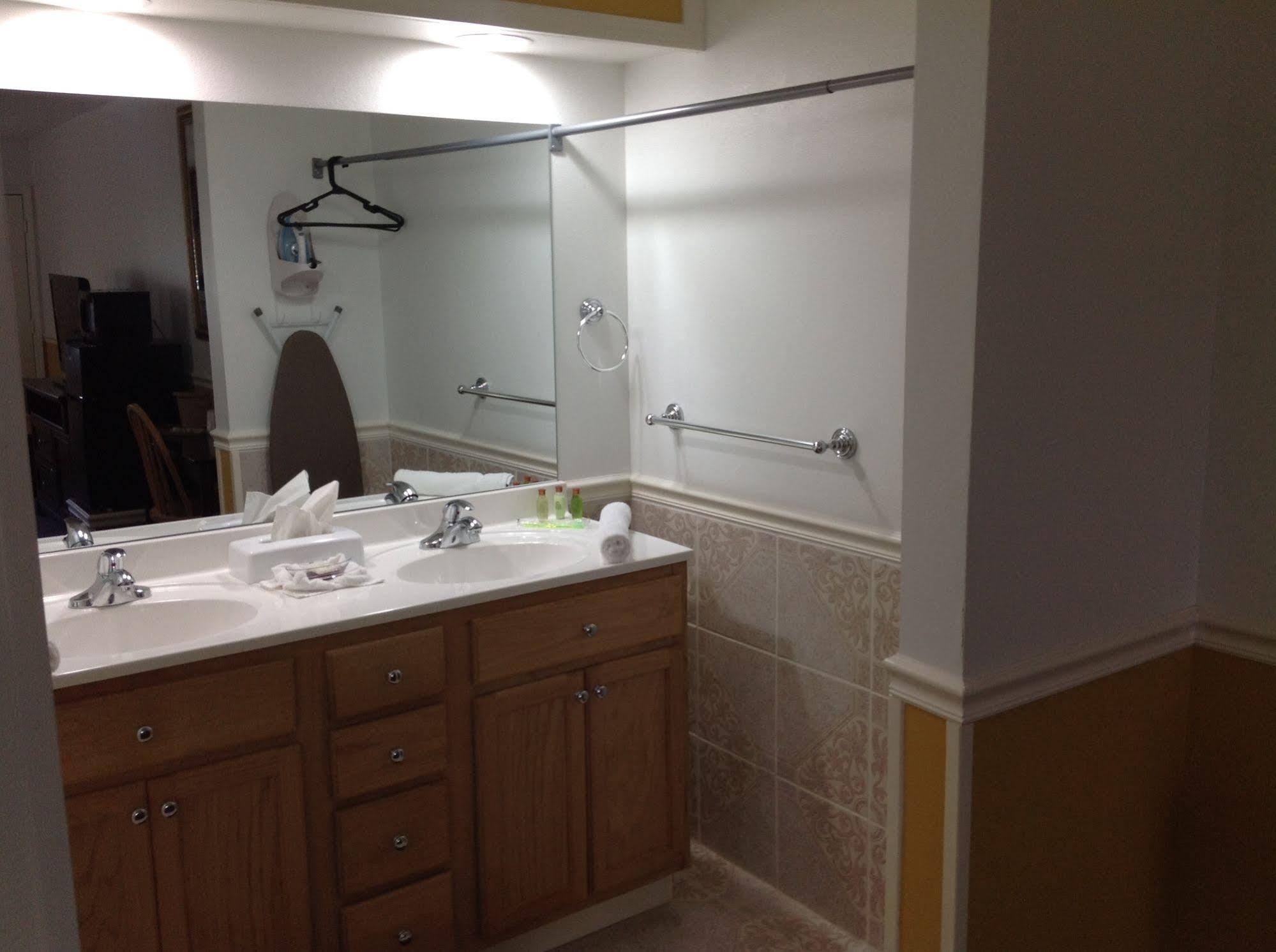Hallmarc Inn & Suites Of ווסט ממפיס מראה חיצוני תמונה